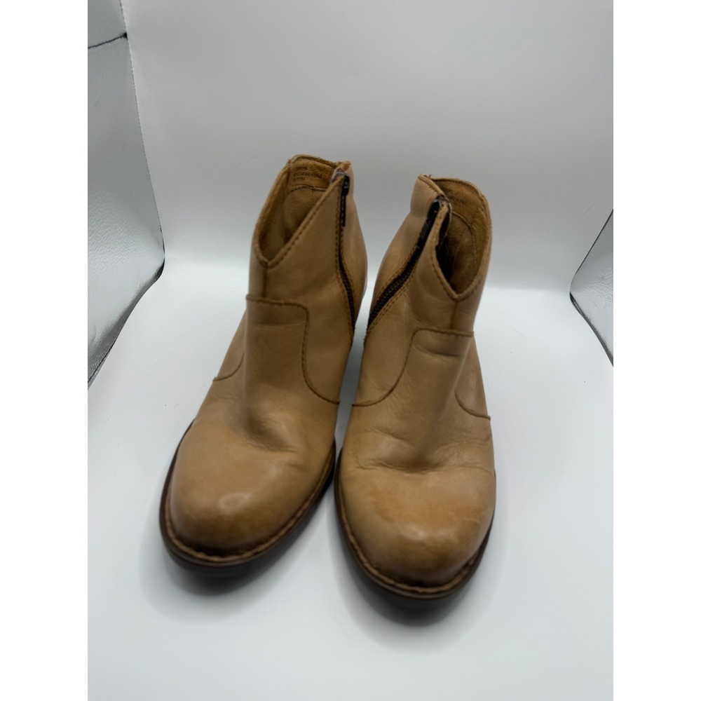 Born Tan Leather Ankle Boots Western Block Heel Side Zip Booties Womens 7M - Picture 6 of 6